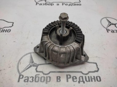 Опора двигателя MERCEDES-BENZ E-класс W212/S212/C207/A207 (2009 - 2013) — Разборка Мерседес