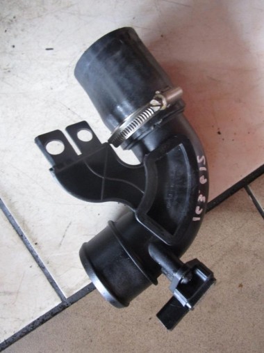 Патрубок интеркулера MERCEDES-BENZ M-класс W163 рестайлинг (2001 - 2005) — Разборка Мерседес