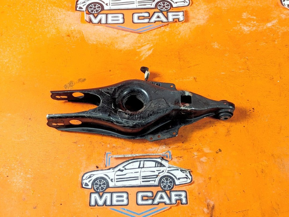 Рычаг задней стойки (лодка) MERCEDES-BENZ E-класс W211/S211 (2002 - 2006) фото 1 &mdash; Разборка Мерседес
