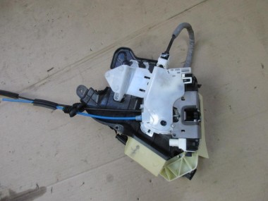 Замок двери задней левой MERCEDES-BENZ E-класс W212/S212/C207/A207 рестайлинг (2013 - 2016) — Разборка Мерседес