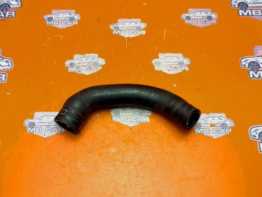 Патрубок ОЖ MERCEDES-BENZ C-класс W204/S204 (2006 - 2011) — Разборка Мерседес