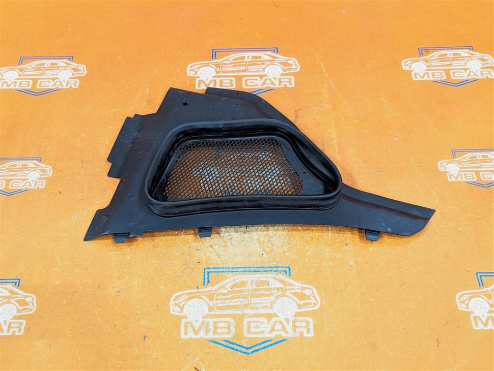Воздухозаборник MERCEDES-BENZ GLE-класс Coupe C292 (2015 - 2019) фото 1 — Разборка Мерседес