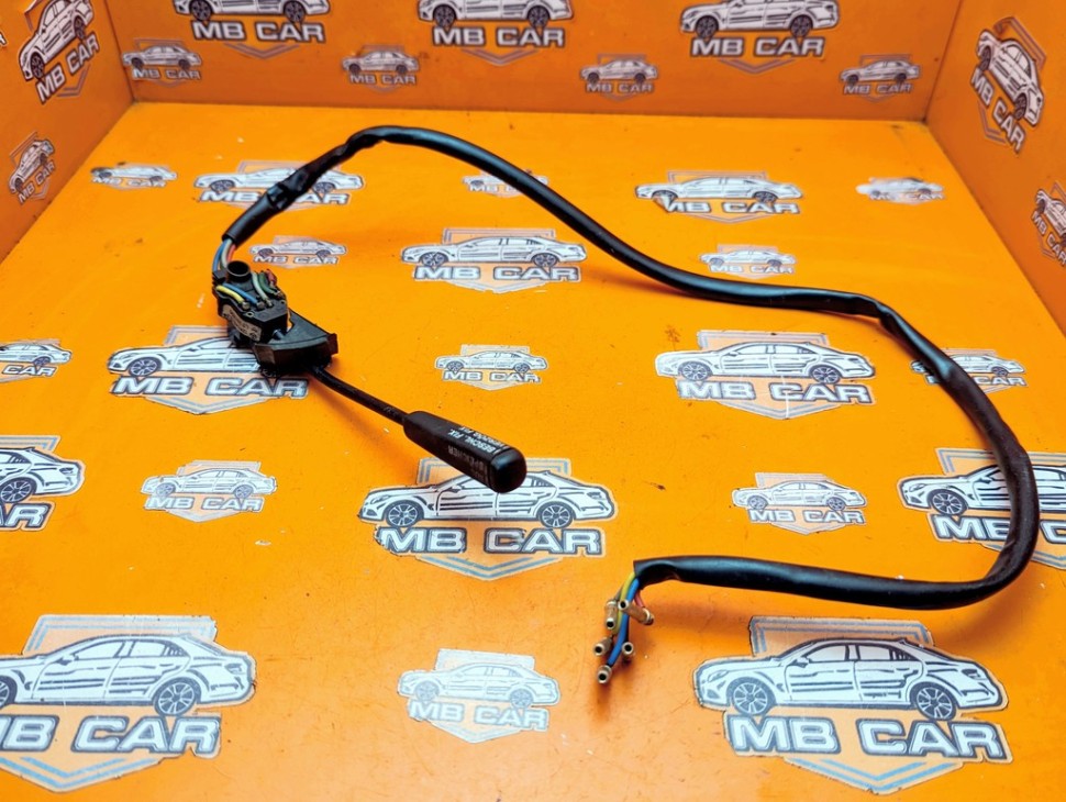 Переключатель круиз контроля MERCEDES-BENZ E-класс W124/S124/C124/A124 (1984 - 1997) фото 1 — Разборка Мерседес