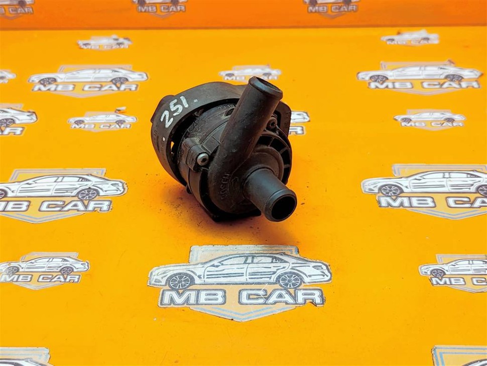 Насос циркуляционный MERCEDES-BENZ R-класс W251 (2005 - 2007) фото 1 — Разборка Мерседес