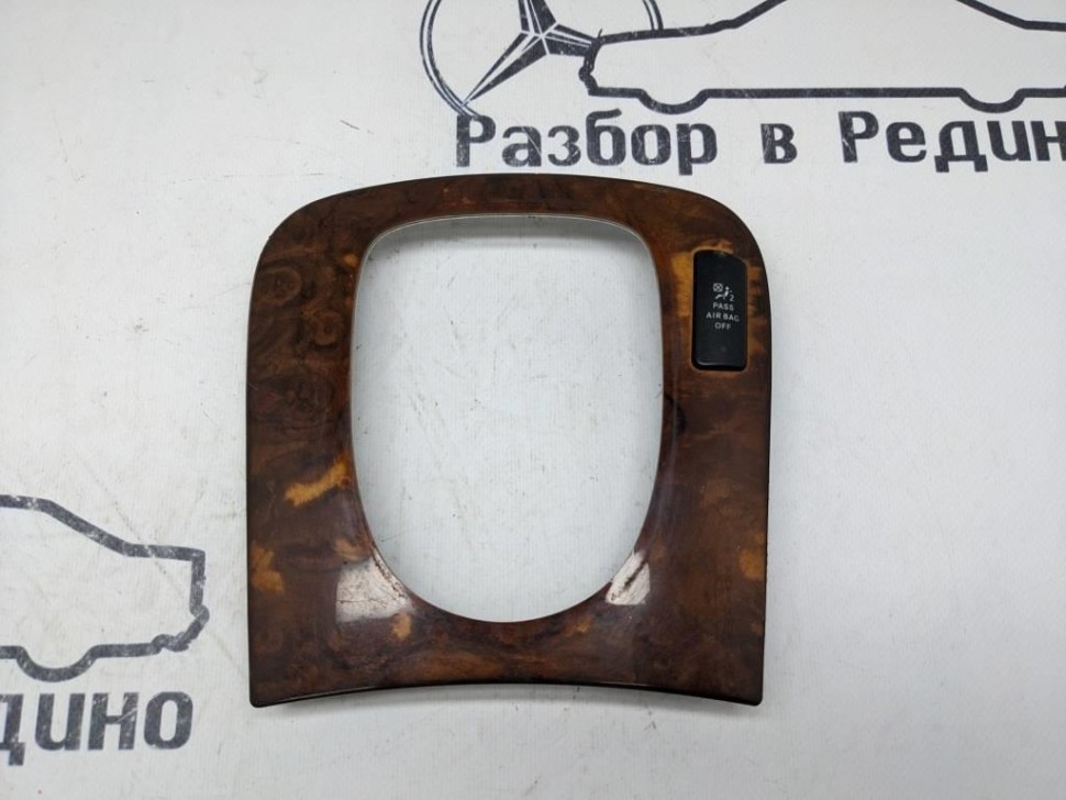 Накладка кулисы АКПП MERCEDES-BENZ S-класс W220 рестайлинг (2002 - 2005) фото 1 — Разборка Мерседес