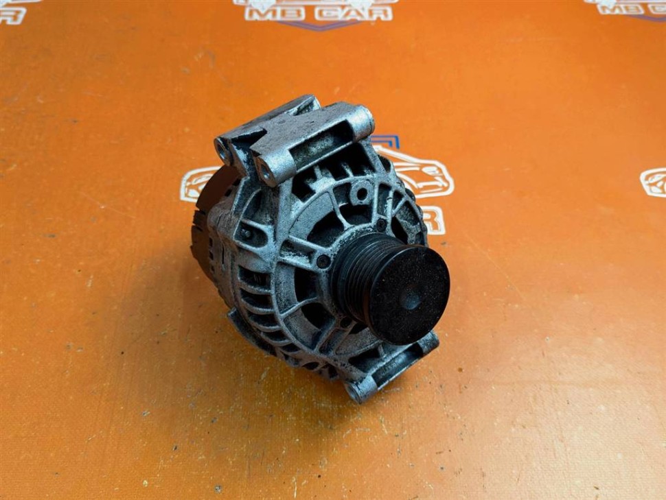 Генератор MERCEDES-BENZ Vito W638 (1996 - 2003) фото 1 — Разборка Мерседес