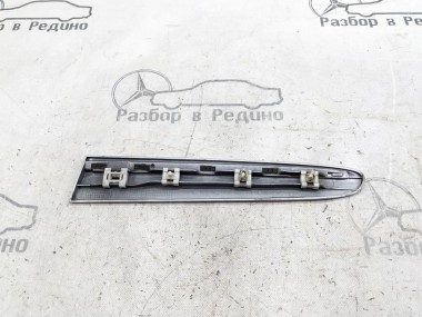 Молдинг крыла правый MERCEDES-BENZ CLK-класс C209/A209 (2002 - 2005) — Разборка Мерседес