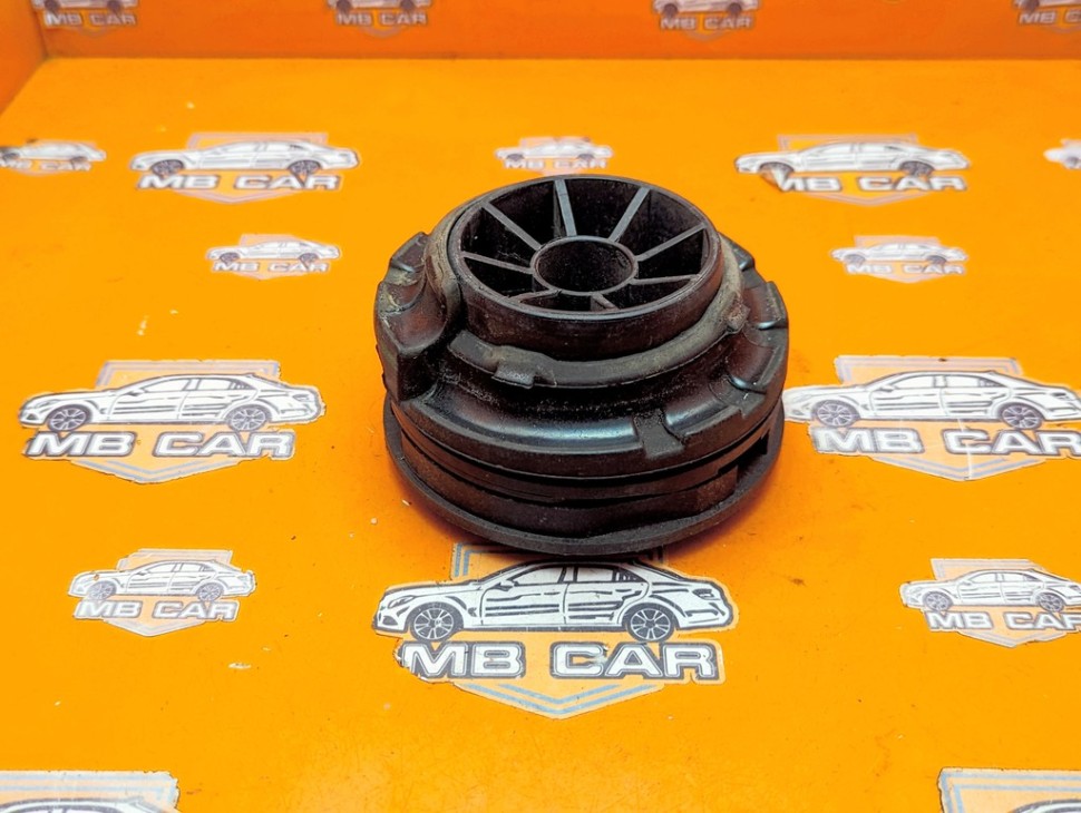 Опора задней пружины MERCEDES-BENZ GLE-класс W166 (2015 - 2018) фото 1 — Разборка Мерседес