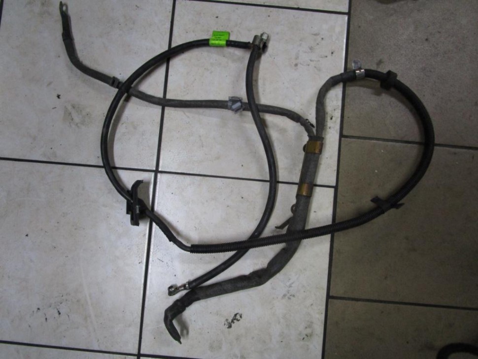 Провод плюсовой MERCEDES-BENZ S-класс W220 рестайлинг (2002 - 2005) фото 1 — Разборка Мерседес