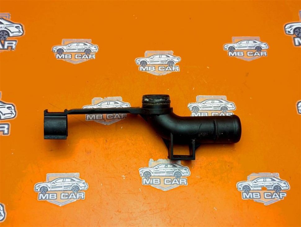 Трубка ОЖ MERCEDES-BENZ Sprinter W906 (2006 - 2019) фото 1 — Разборка Мерседес