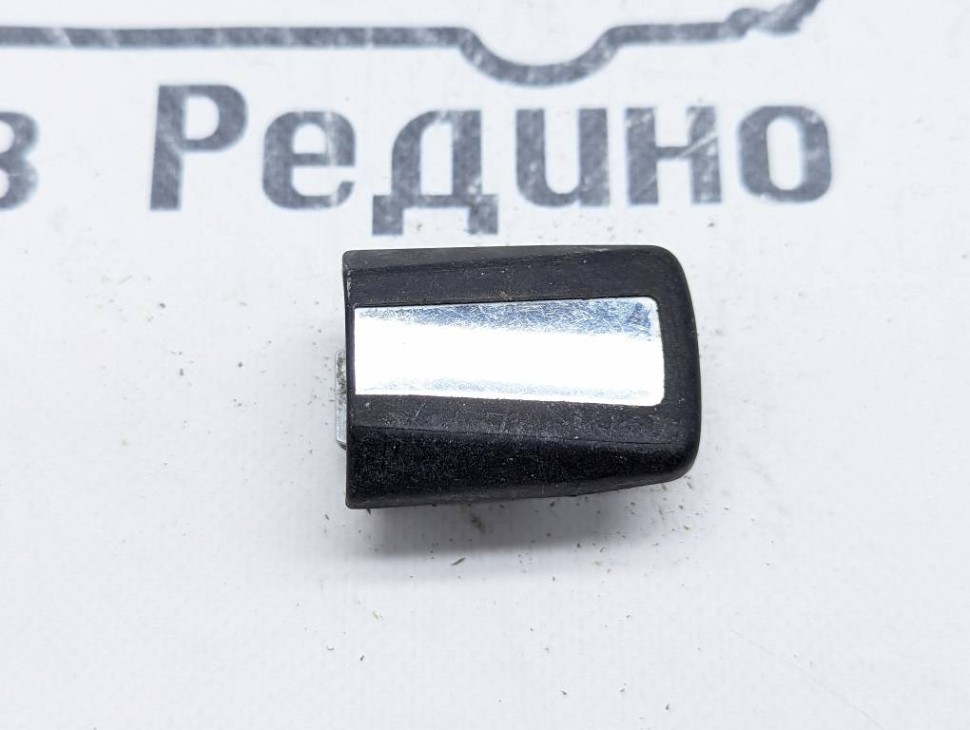 Крышка ручки двери MERCEDES-BENZ E-class w124 фото 1 — Разборка Мерседес