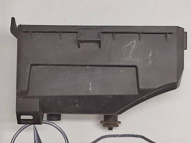 Корпус блока предохранителей MERCEDES-BENZ R-класс W251 (2005 - 2007) — Разборка Мерседес