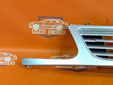 Решетка радиатора MERCEDES-BENZ Vito W638 (1996 - 2003) — Разборка Мерседес