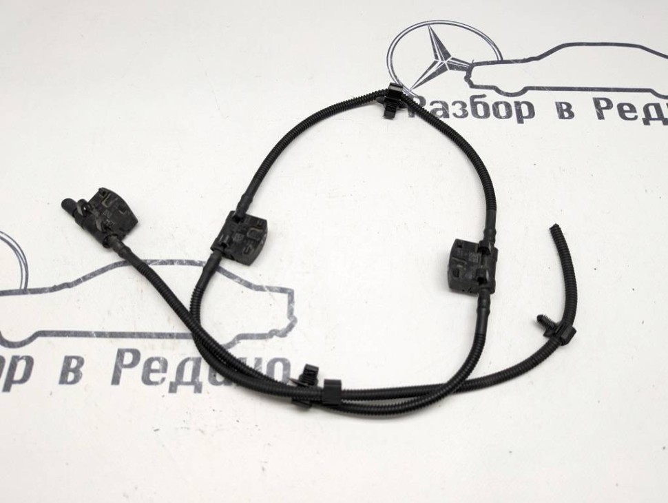 Форсунка омывателя лобового стекла MERCEDES-BENZ A-класс W176 (2012 - 2015) фото 1 &mdash; Разборка Мерседес