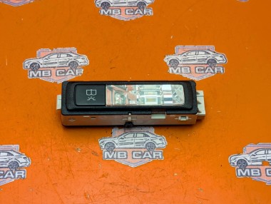 Плафон салона MERCEDES-BENZ GLC-класс Coupe C253 (2016 - 2019) — Разборка Мерседес