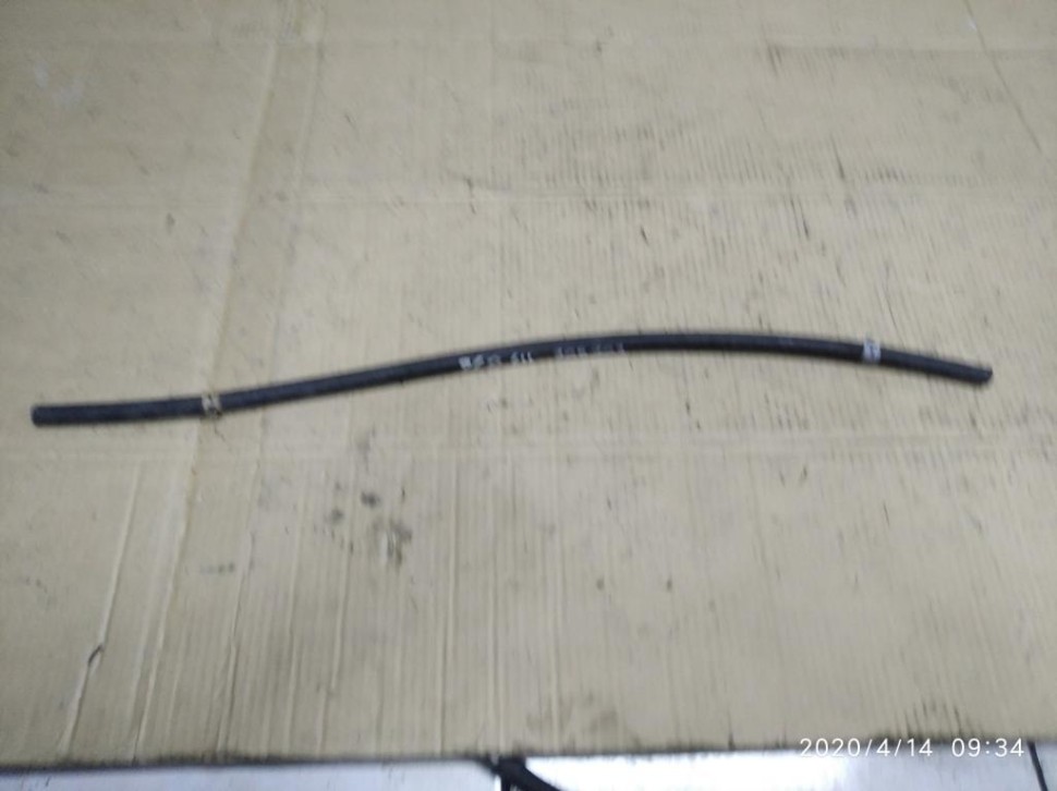 Шланг подогрева бачка омывателя MERCEDES-BENZ E-класс W210/S210 (1995 - 1999) фото 1 — Разборка Мерседес