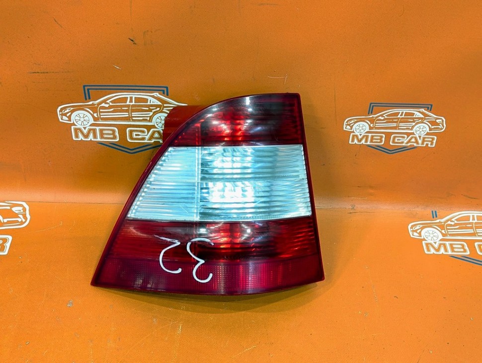 Фонарь задний левый MERCEDES-BENZ M-класс W163 рестайлинг (2001 - 2005) фото 1 — Разборка Мерседес