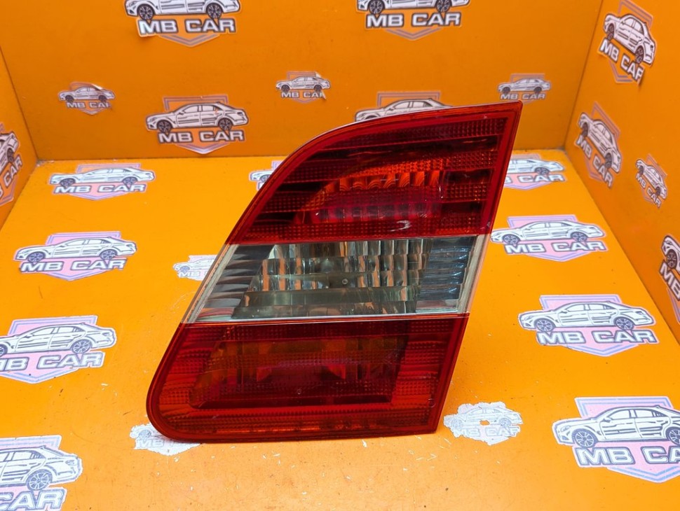Фонарь крышки багажника MERCEDES-BENZ B-класс W245 (2005 - 2009) фото 1 &mdash; Разборка Мерседес