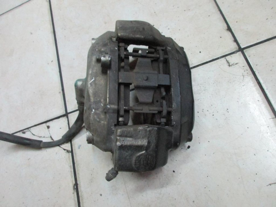 Суппорт передний левый MERCEDES-BENZ E-класс W211/S211 (2002 - 2006) фото 1 — Разборка Мерседес