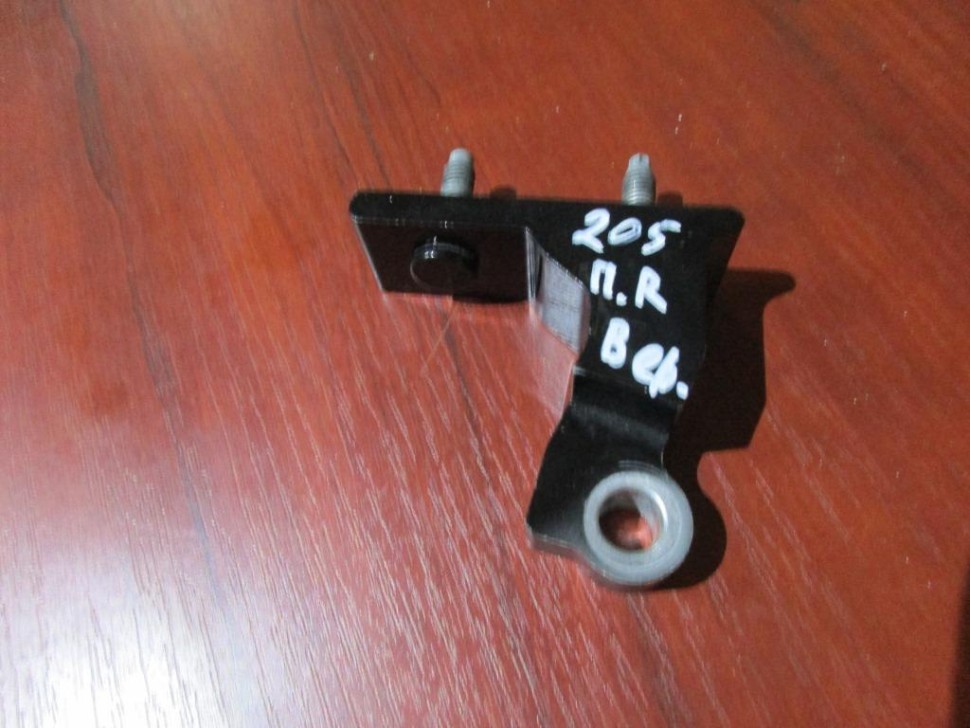 Петля двери MERCEDES-BENZ C-класс W205/S205/C205/A205 (2014 - 2018) фото 1 — Разборка Мерседес