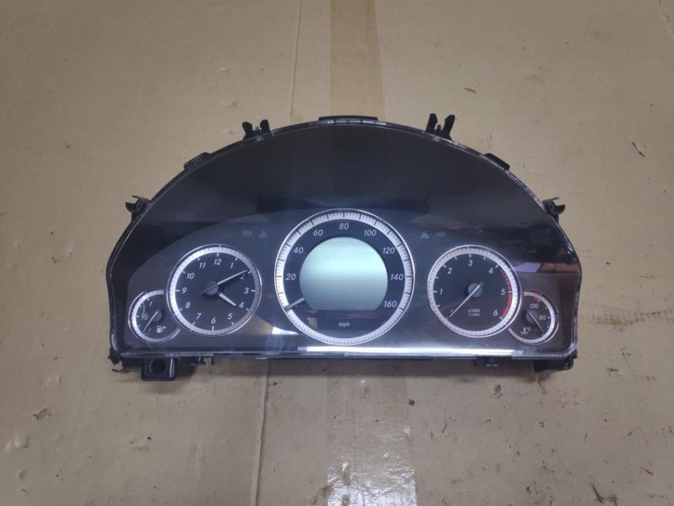 Щиток приборов MERCEDES-BENZ E-класс W212/S212/C207/A207 (2009 - 2013) фото 1 — Разборка Мерседес
