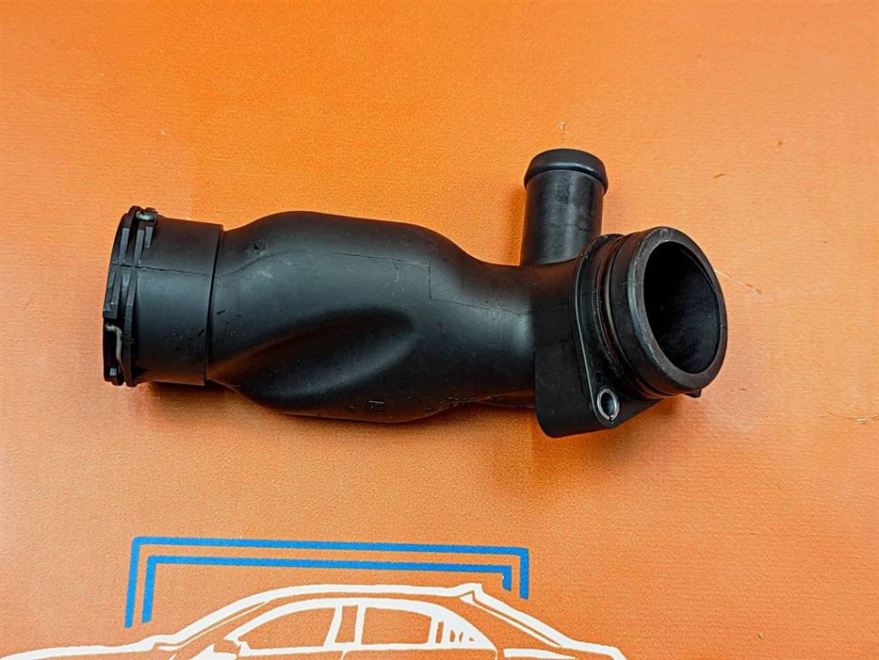 Фланец системы охлаждения MERCEDES-BENZ C-класс W204/S204 (2006 - 2011) фото 1 — Разборка Мерседес