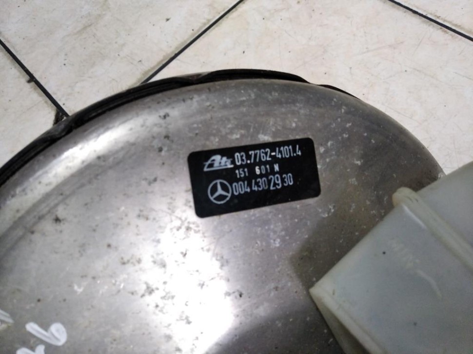 Вакуумный усилитель тормозов MERCEDES-BENZ E-класс W210/S210 (1995 - 1999) фото 1 — Разборка Мерседес