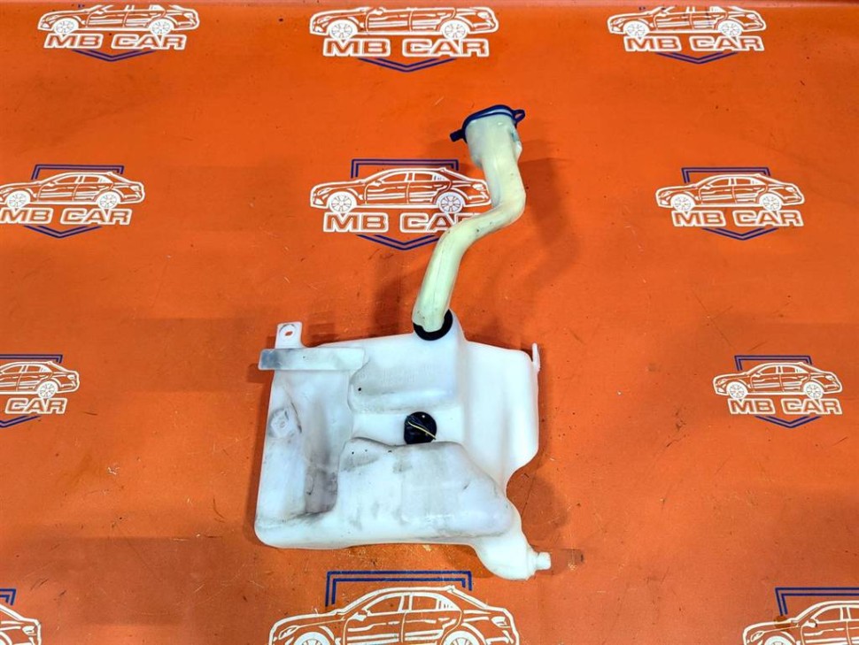 Бачок омывателя MERCEDES-BENZ CLK-класс C209/A209 (2002 - 2005) фото 1 — Разборка Мерседес
