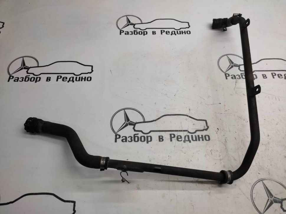 Трубка ОЖ MERCEDES-BENZ Vito W639 (2003 - 2010) фото 1 — Разборка Мерседес