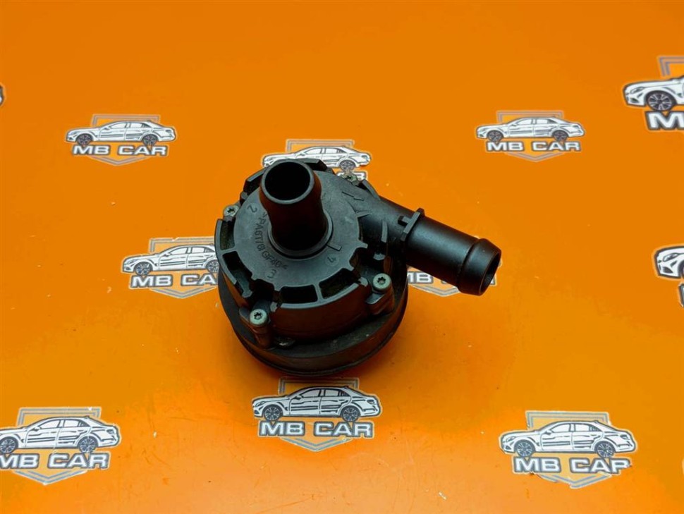 Насос циркуляционный MERCEDES-BENZ A-класс W176 (2012 - 2015) фото 1 — Разборка Мерседес