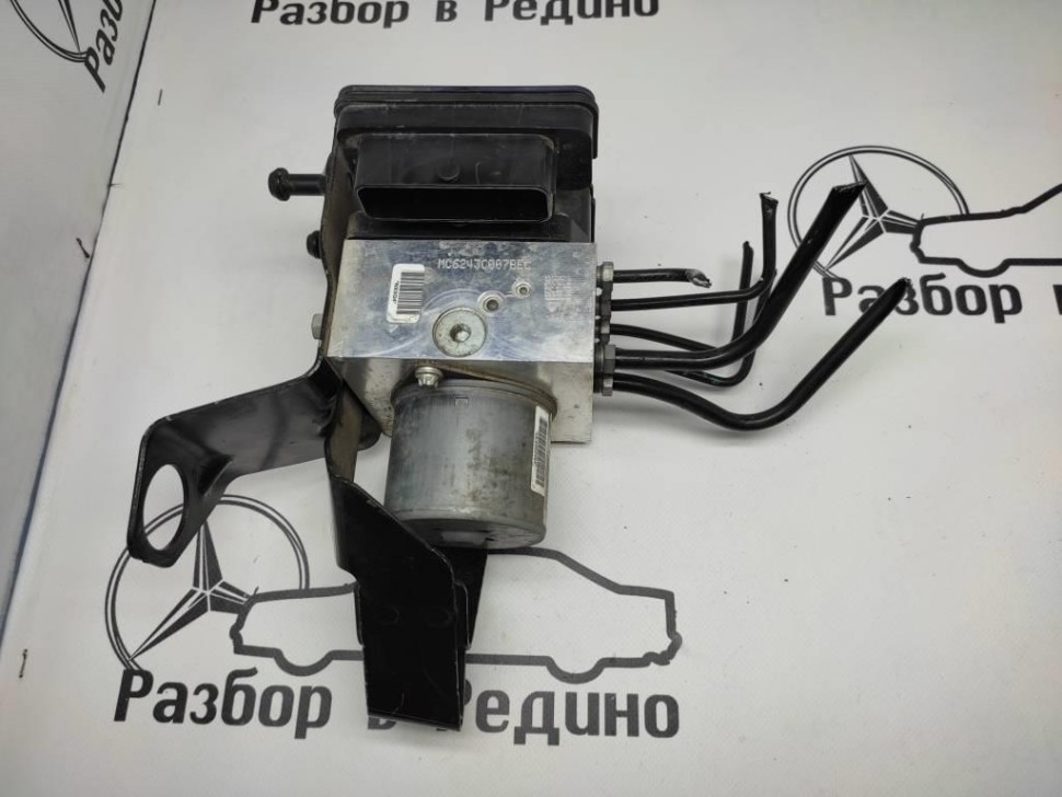 Блок ABS MERCEDES-BENZ GLS-класс X166 (2015 - 2019) фото 1 — Разборка Мерседес