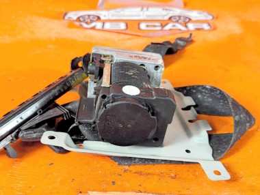 Ремень безопасности передний левый MERCEDES-BENZ C-класс W203/S203/CL203 (2000 - 2004) &mdash; Разборка Мерседес