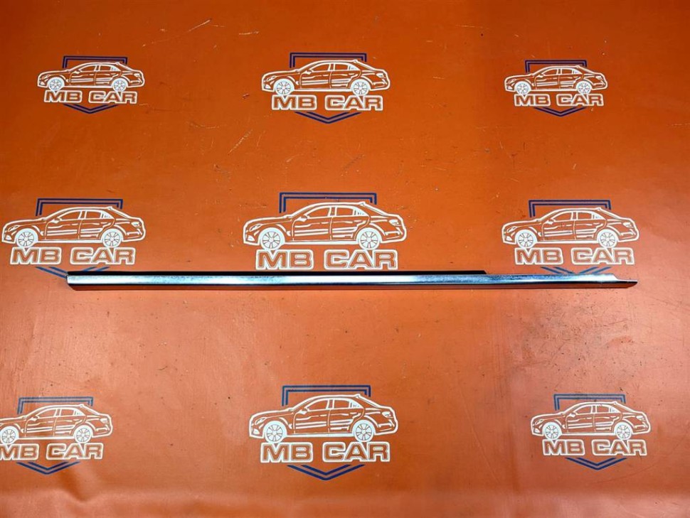 Молдинг стекла двери MERCEDES-BENZ E-класс W212/S212/C207/A207 рестайлинг (2013 - 2016) фото 1 — Разборка Мерседес