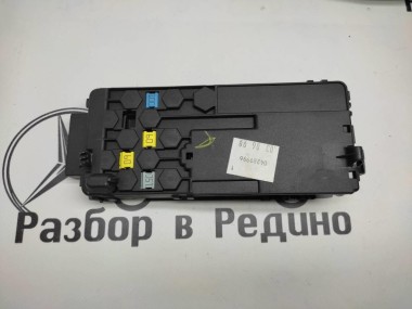 Блок предохранителей MERCEDES-BENZ R-класс W251 (2005 - 2007) — Разборка Мерседес