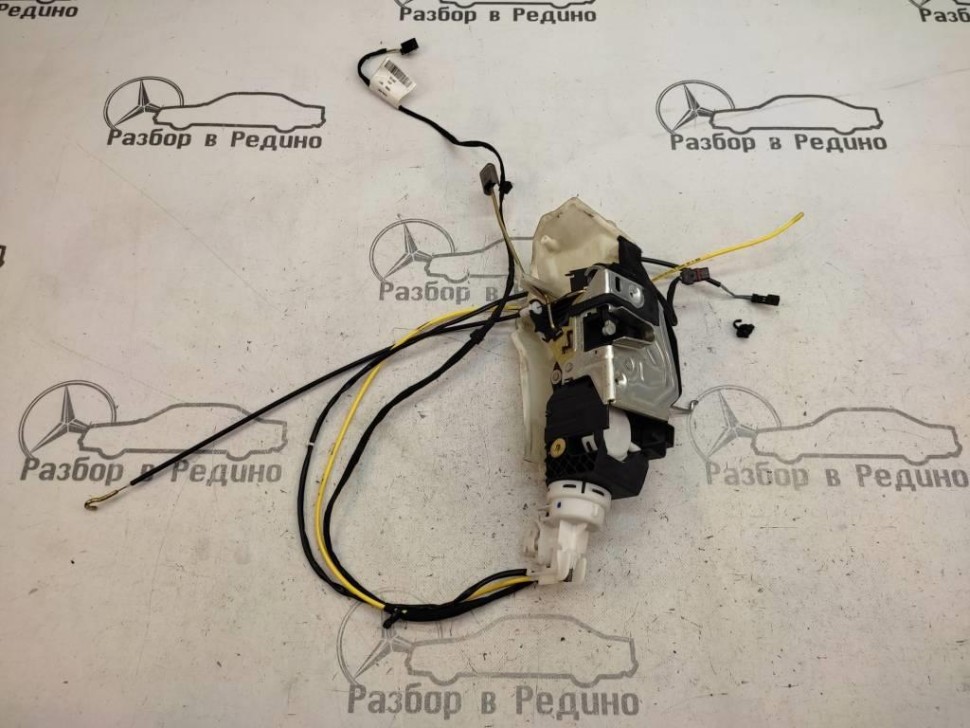 Замок двери передней правой MERCEDES-BENZ SL-класс R230 (2001 - 2006) фото 1 — Разборка Мерседес