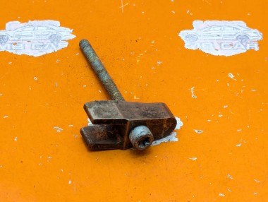 Кронштейн крепления форсунок MERCEDES-BENZ Sprinter W906 (2006 - 2019) &mdash; Разборка Мерседес