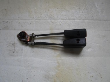 Замок ремня безопасности MERCEDES-BENZ E-класс W124/S124/C124/A124 (1984 - 1997) — Разборка Мерседес