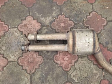 Глушитель MERCEDES-BENZ S-класс W220 рестайлинг (2002 - 2005) — Разборка Мерседес