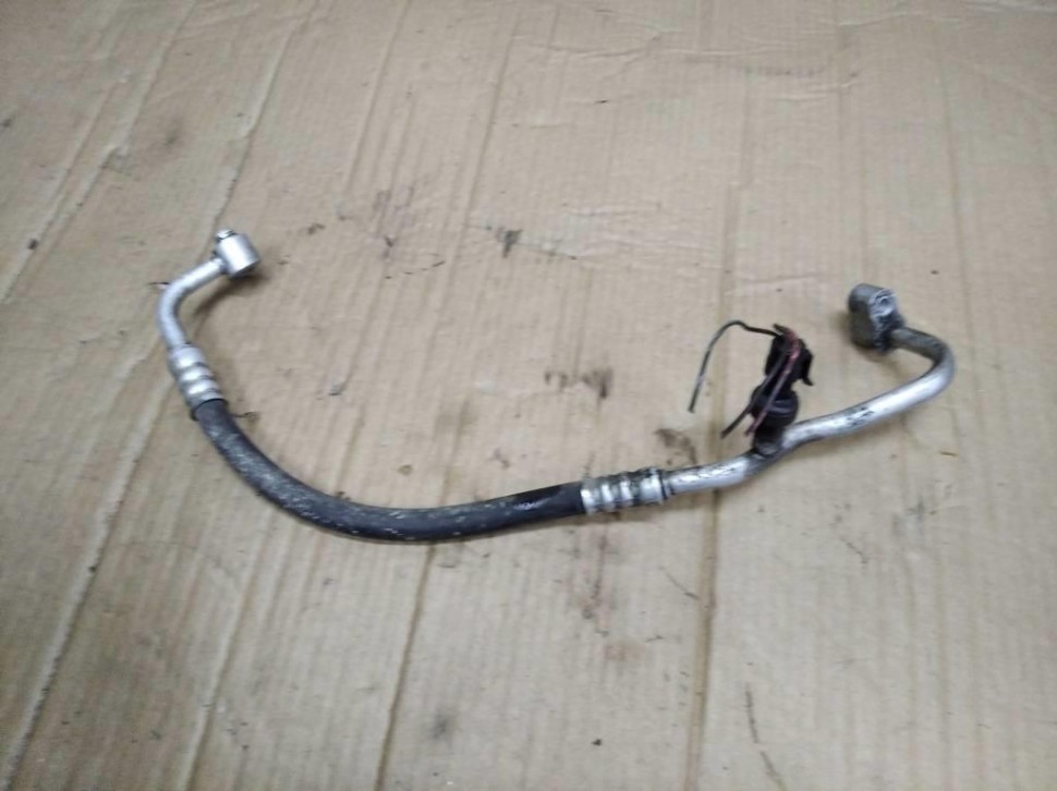 Трубка кондиционера MERCEDES-BENZ M-класс W163 (1997 - 2001) фото 1 &mdash; Разборка Мерседес