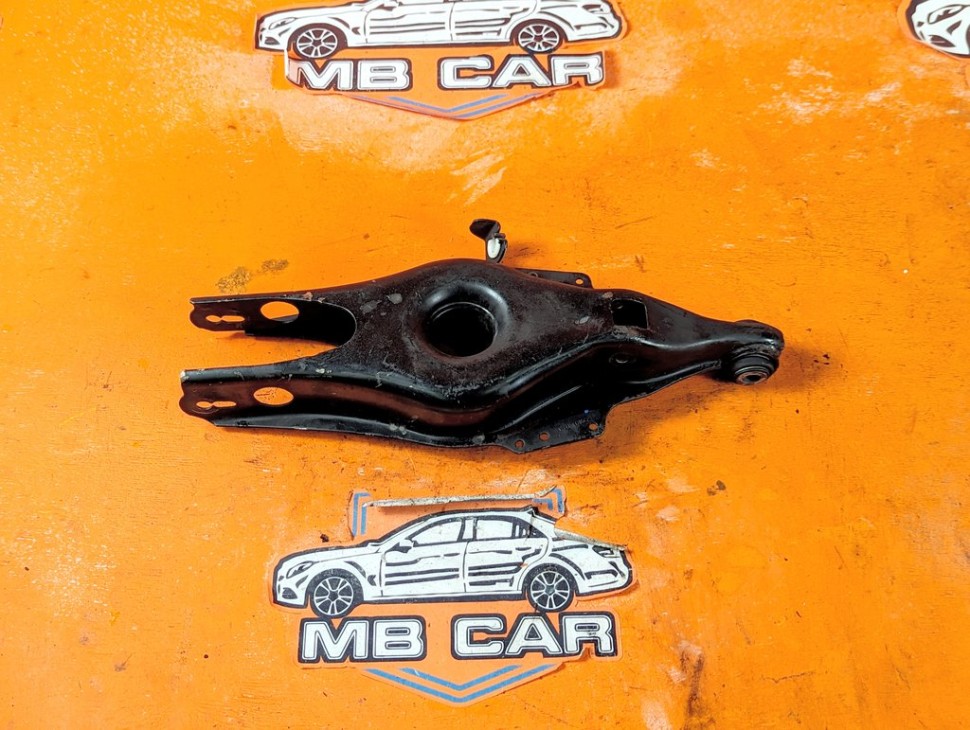 Рычаг задней стойки (лодка) MERCEDES-BENZ E-класс W211/S211 (2002 - 2006) фото 1 &mdash; Разборка Мерседес