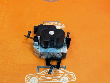 Блок клапанов гидроподвески MERCEDES-BENZ S-класс W222/C217/A217 (2013 - 2017) — Разборка Мерседес