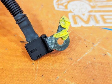 Провод генератора MERCEDES-BENZ S-класс W220 рестайлинг (2002 - 2005) — Разборка Мерседес