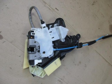 Замок двери задней правой MERCEDES-BENZ E-класс W212/S212/C207/A207 рестайлинг (2013 - 2016) — Разборка Мерседес