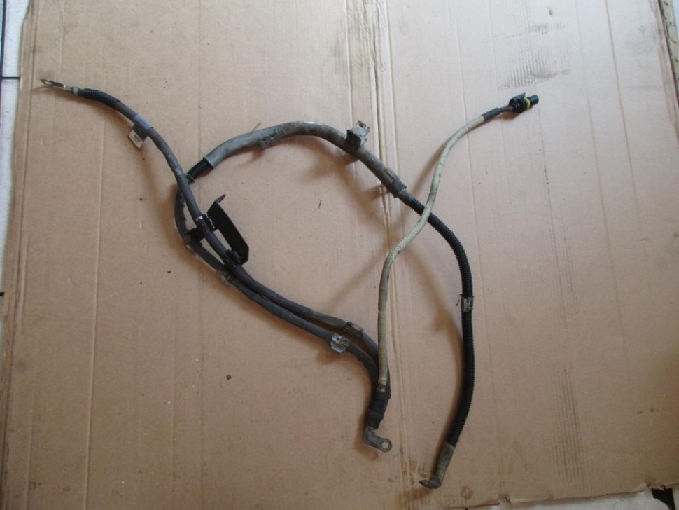 Провод стартера MERCEDES-BENZ E-класс W211/S211 (2002 - 2006) фото 1 — Разборка Мерседес