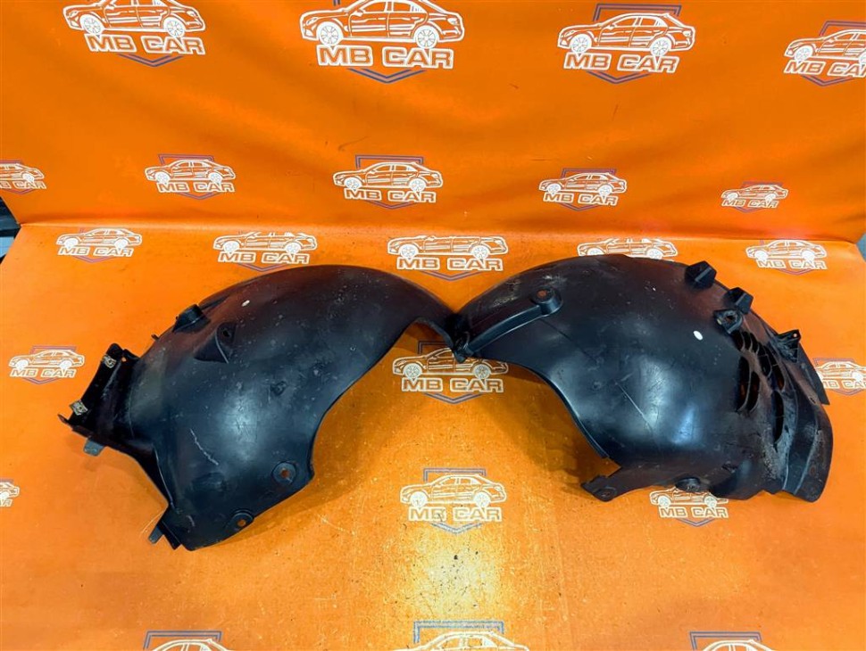 Подкрылок передний левый MERCEDES-BENZ E-класс W211/S211 (2002 - 2006) фото 1 — Разборка Мерседес