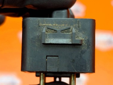 Кнопка регулировки зеркал MERCEDES-BENZ W124 W124/S124/C124/A124 (1984 - 1993) — Разборка Мерседес