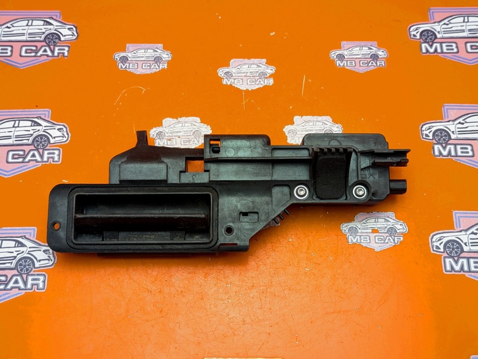 Ручка открытия багажника MERCEDES-BENZ M-класс W163 рестайлинг (2001 - 2005) фото 1 — Разборка Мерседес