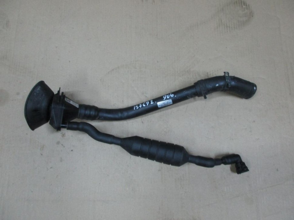 Горловина бака мочевины MERCEDES-BENZ Sprinter W906 (2006 - 2019) фото 1 — Разборка Мерседес