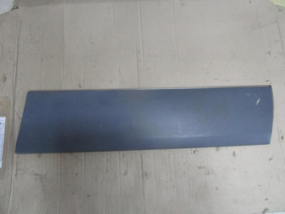 Молдинг двери MERCEDES-BENZ W124 W124/S124/C124/A124 (1984 - 1993) фото 1 — Разборка Мерседес