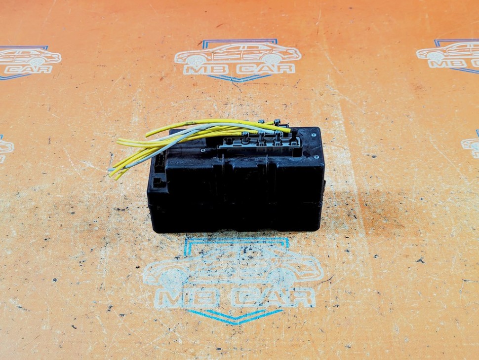 Компрессор центрального замка MERCEDES-BENZ S-класс W220 (1998 - 2005) фото 1 — Разборка Мерседес